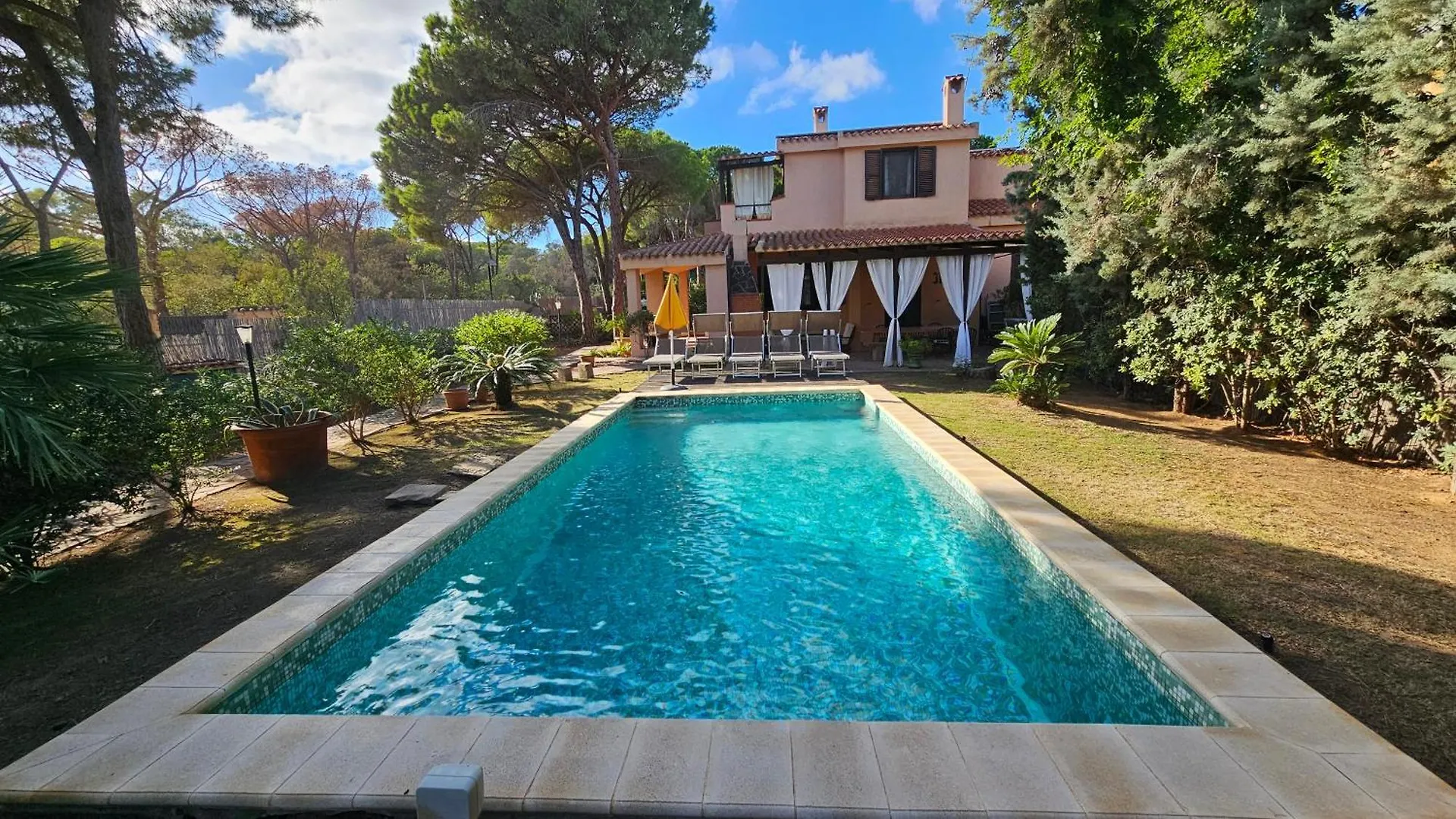 Villa Pinewood Santa Margherita di Pula