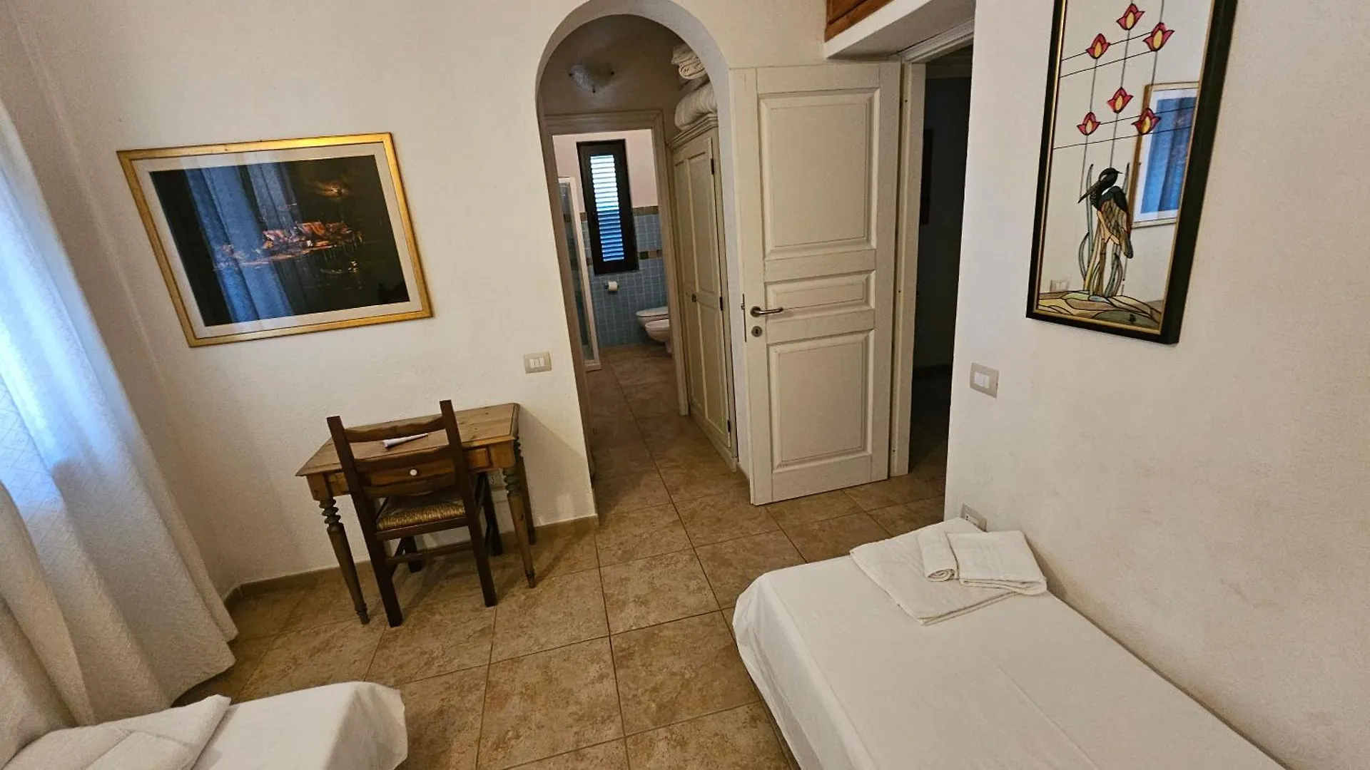 Villa Pinewood Santa Margherita di Pula 0*,